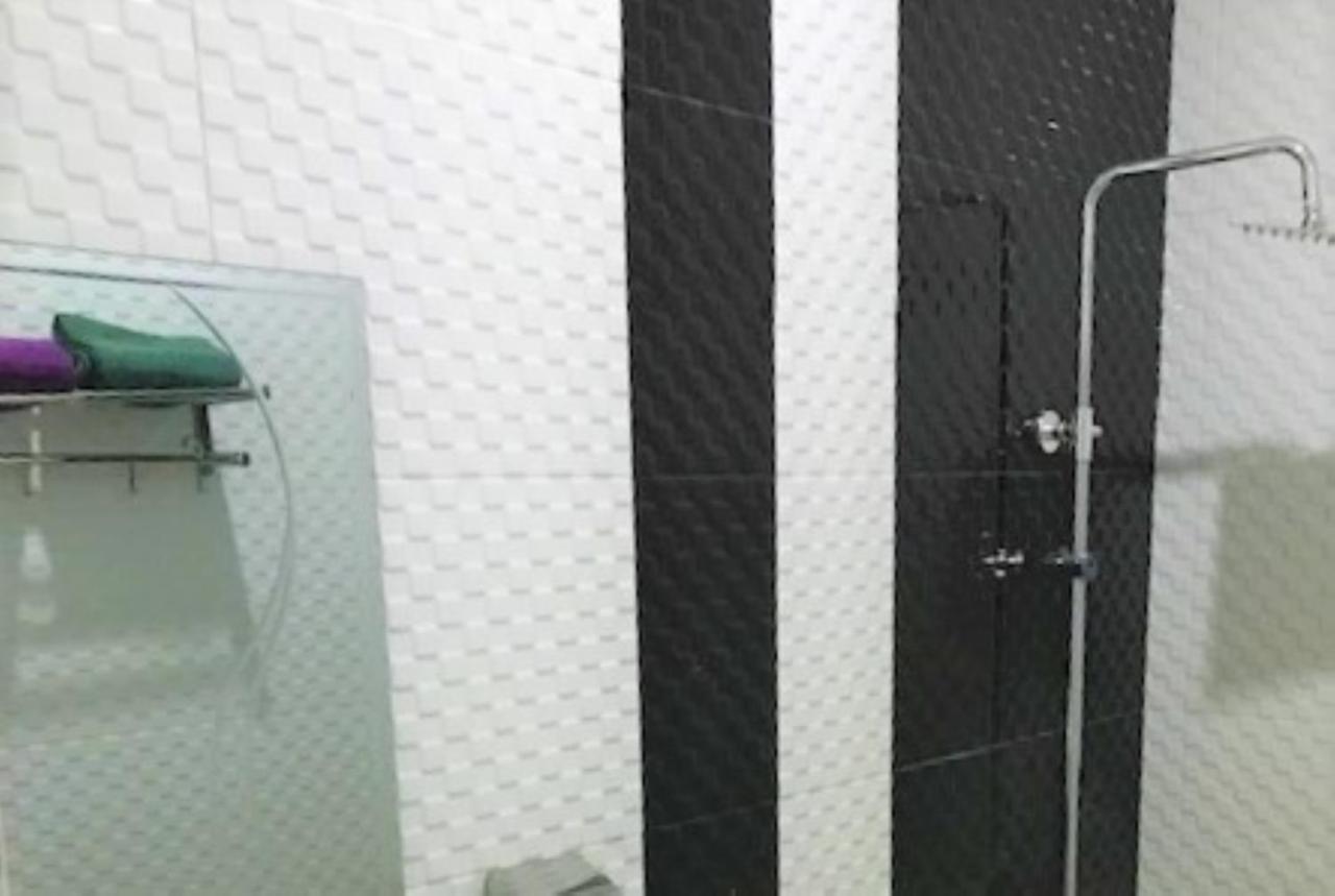 Hotel Segiri Самаринда Екстериор снимка